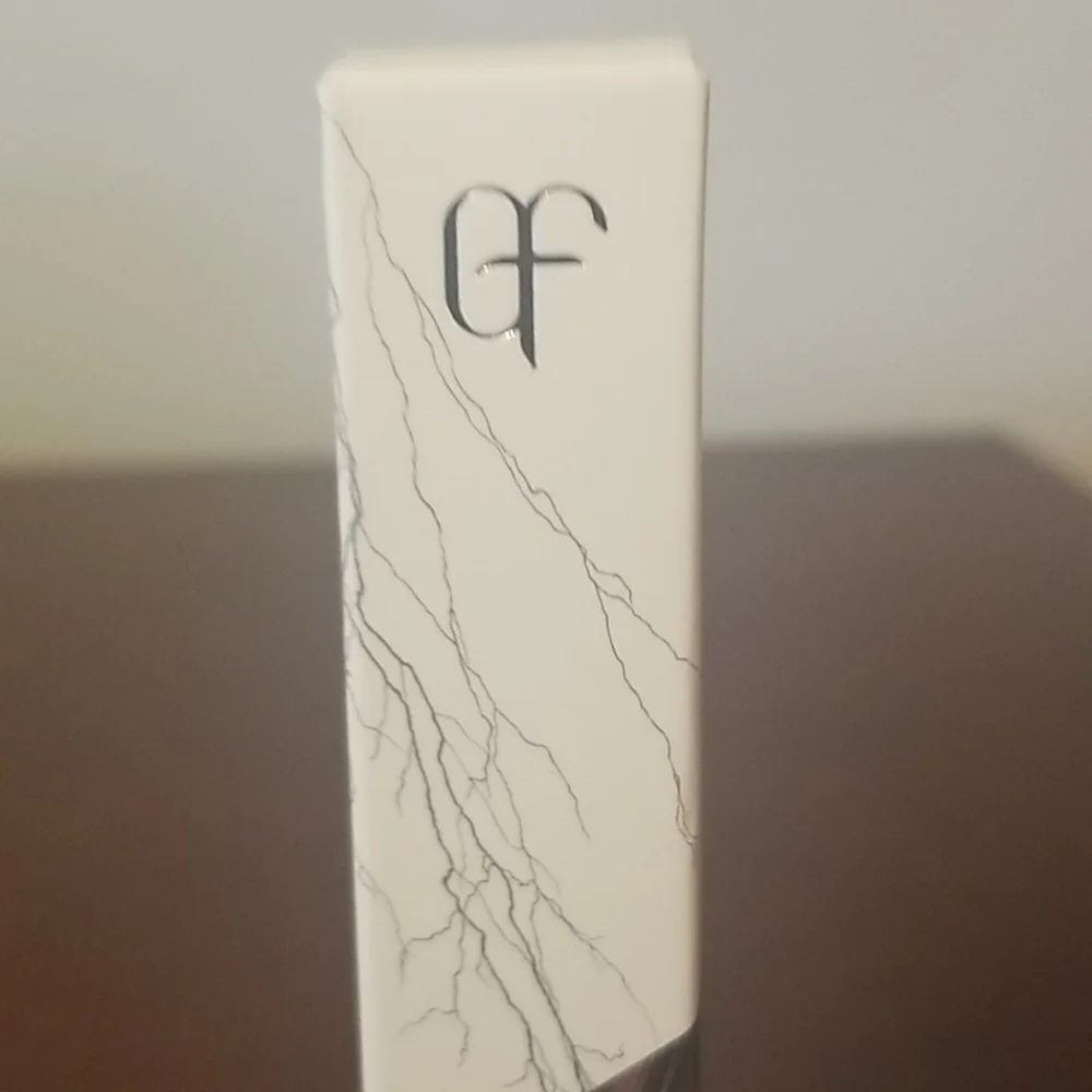 👩 Flash Moment hair finishing cream